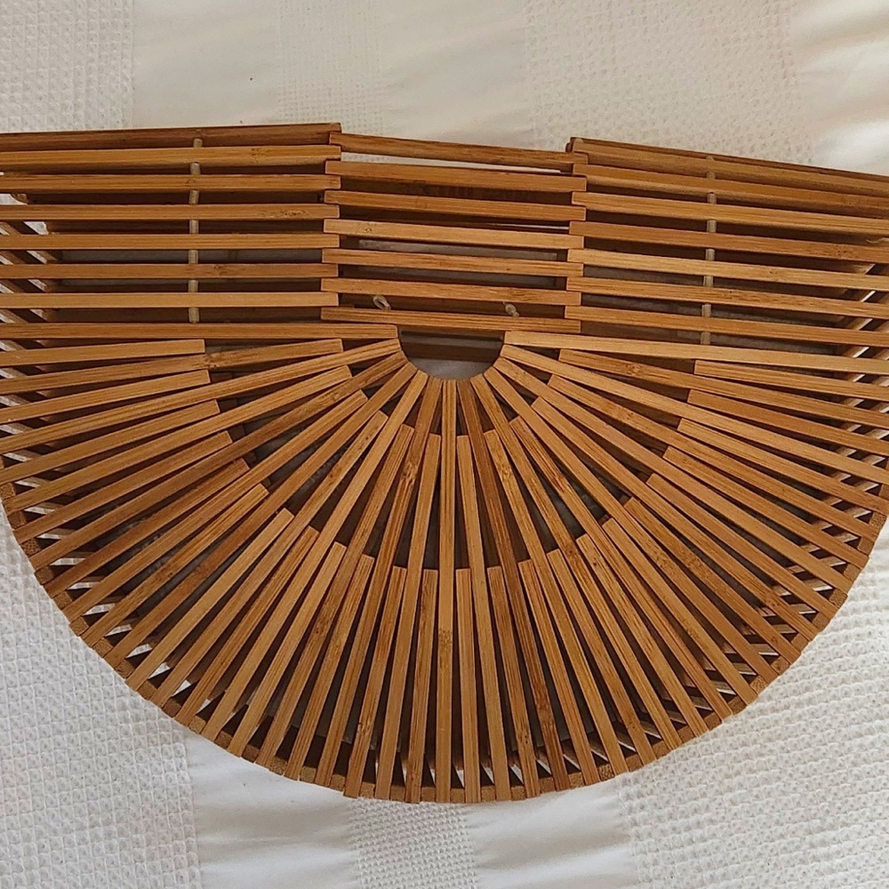 Cult Gaia Ark Bag